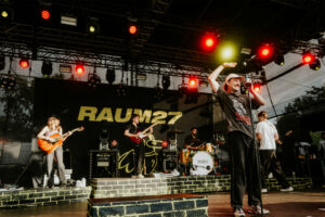 RAUM27
